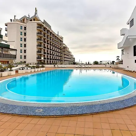 Modern In Parque Royal I, Playa Fanabe Apartament *
